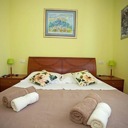 Apartment Pia Rovinj Extérieur photo