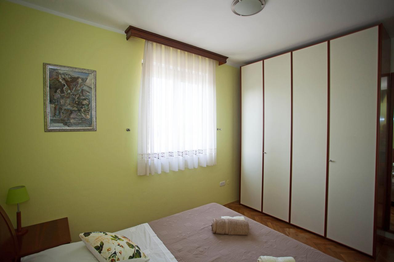 Apartment Pia Rovinj Extérieur photo